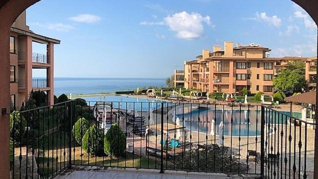 Kaliakria Infinity Pool Apartment Топола Екстериор снимка
